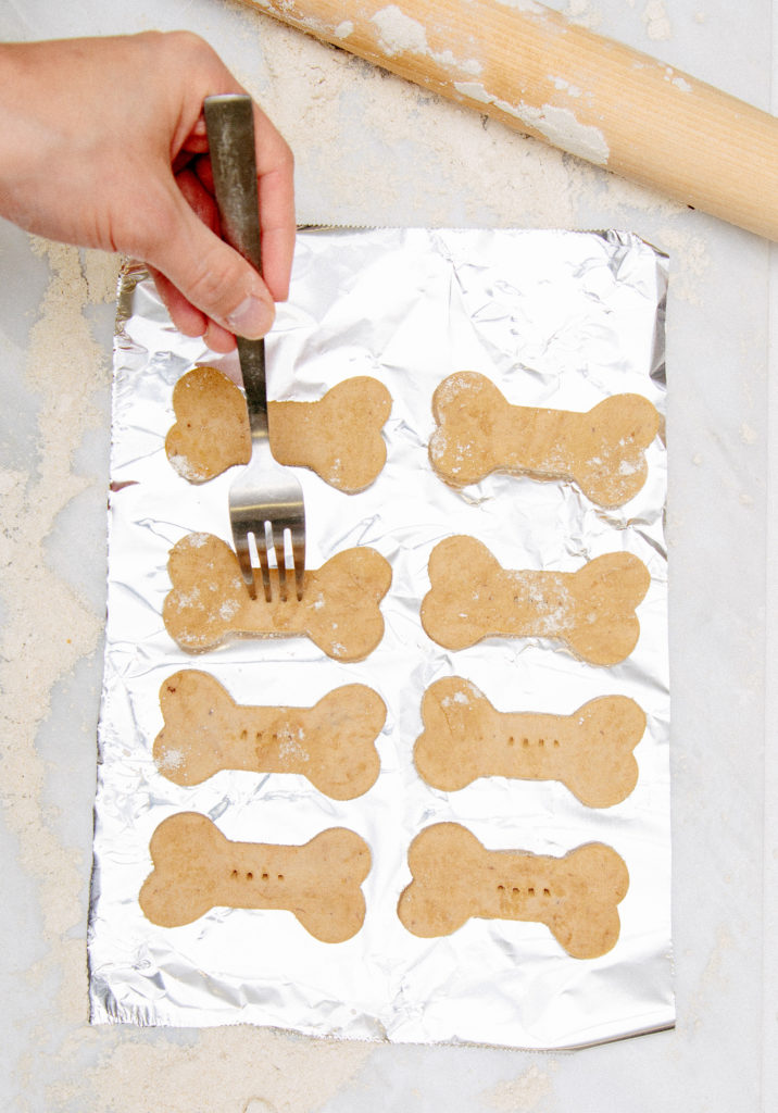 DIY Dog Treats + Printable Labels - Playfully